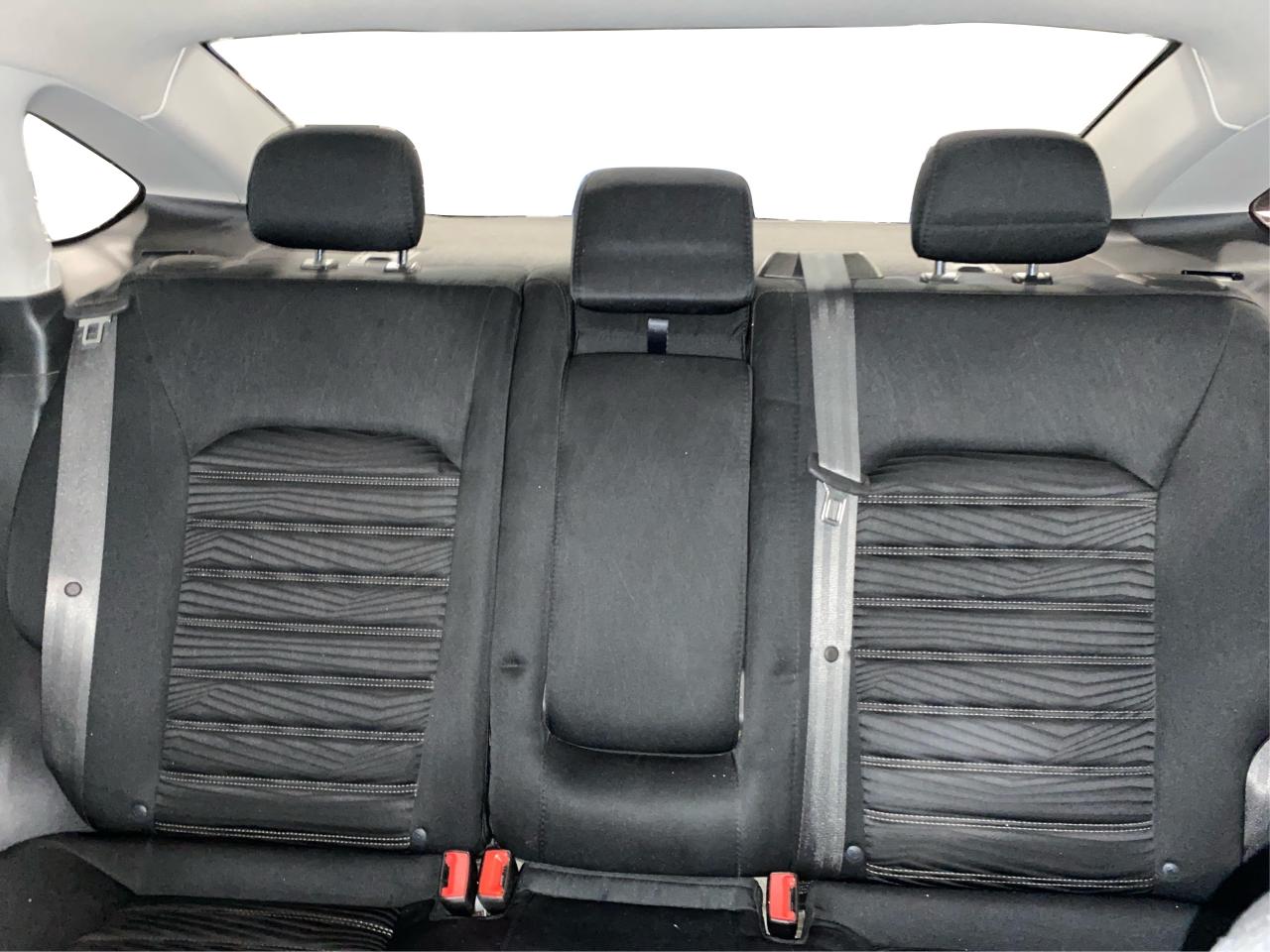 2016 Ford Fusion 4dr Sdn SE FWD Photo