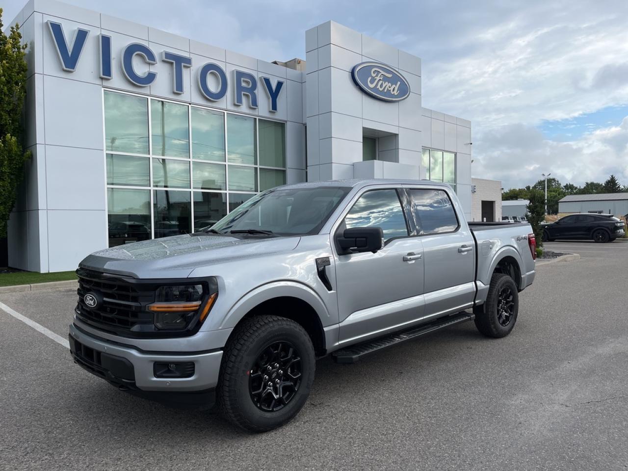 New 2024 Ford F-150 XLT for sale in Chatham, ON