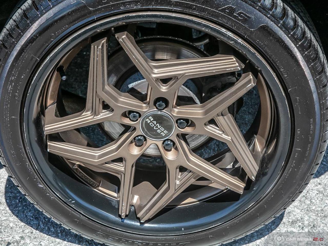 2015 Land Rover Evoque Pure Premium Photo