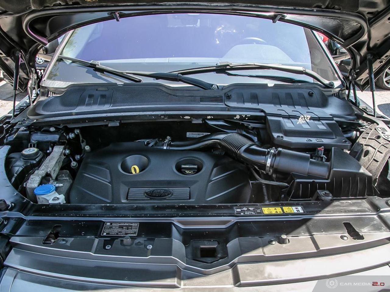 2015 Land Rover Evoque Pure Premium Photo