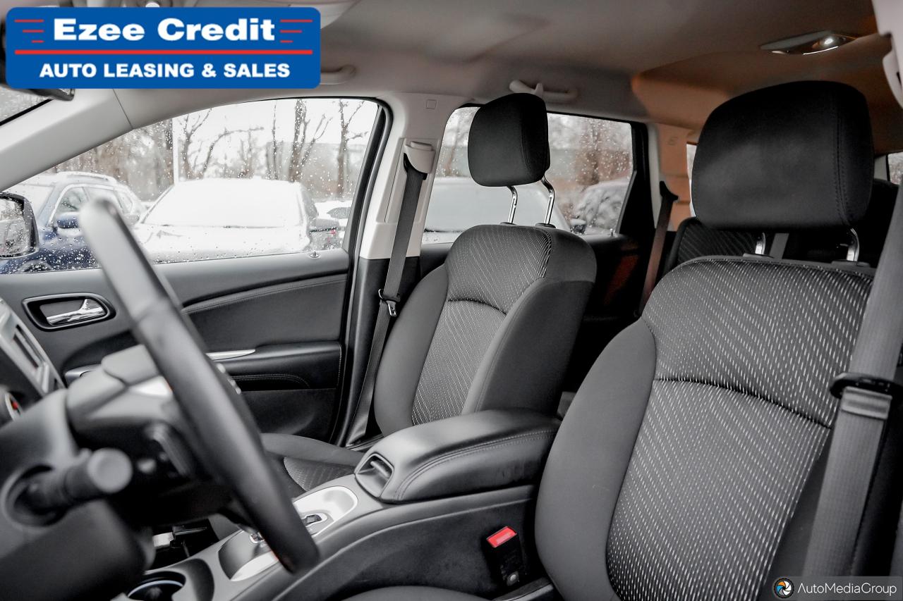 2018 Dodge Journey SXT Photo