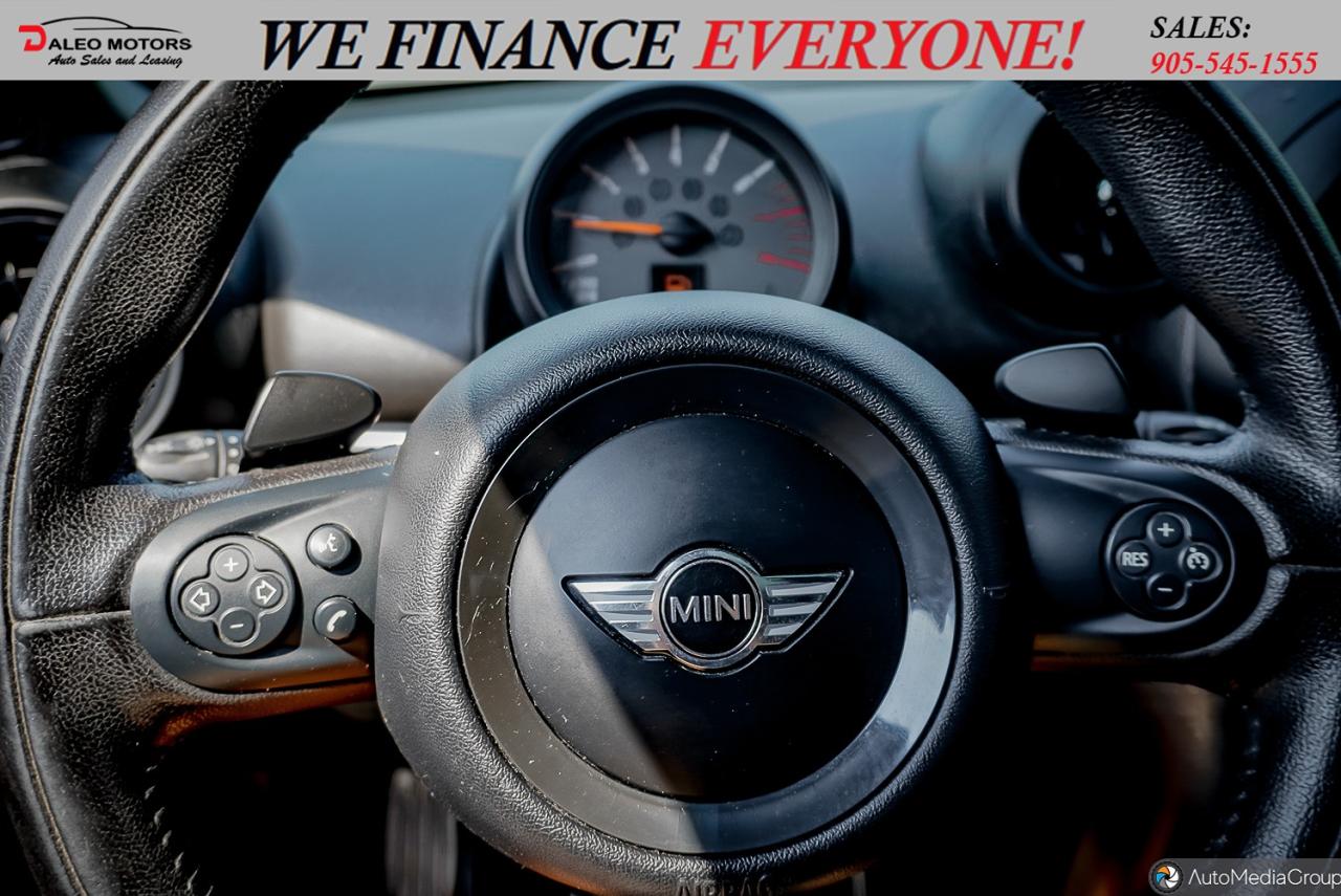 2016 MINI Cooper Countryman AWD / HEATED SEATS / LEATHER / SUNROOF / MOON ROOF Photo