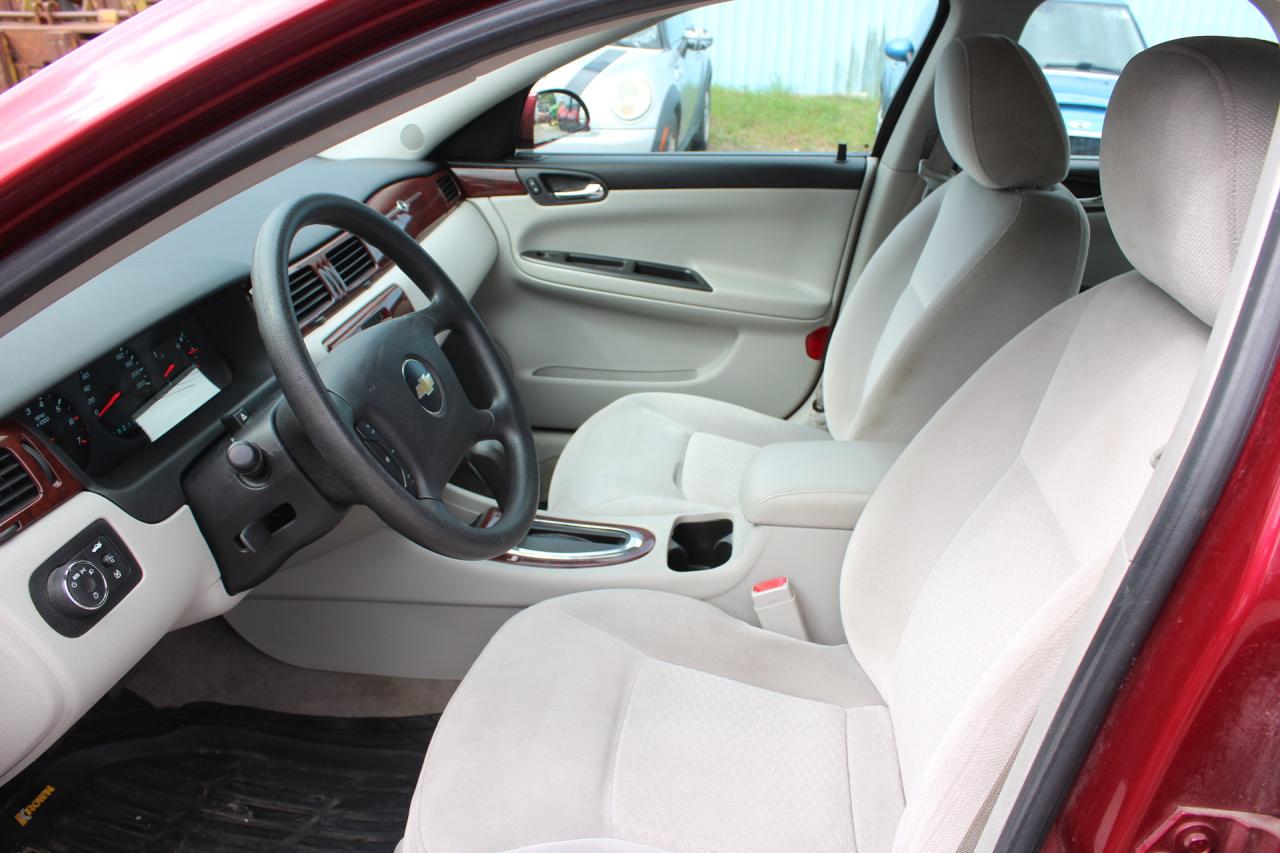 2009 Chevrolet Impala  Photo4