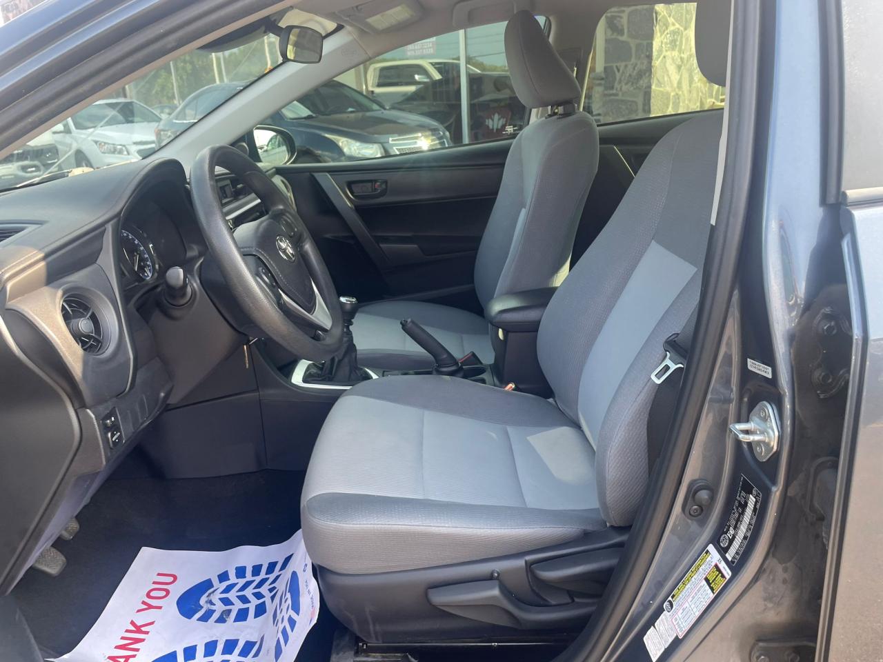 2018 Toyota Corolla Manual NO ACCIDENT 1 OWNER POWER WINDOS CRUIZE - Photo #19