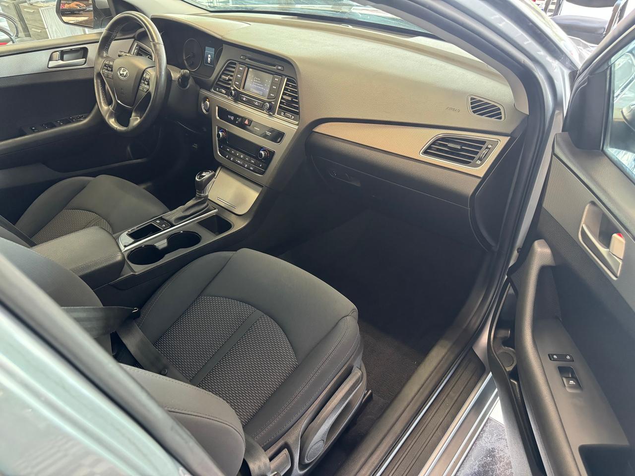 2017 Hyundai Sonata GLS+New Tires+Alloys+BSM+Camera+CLEAN CARFAX - Photo #23