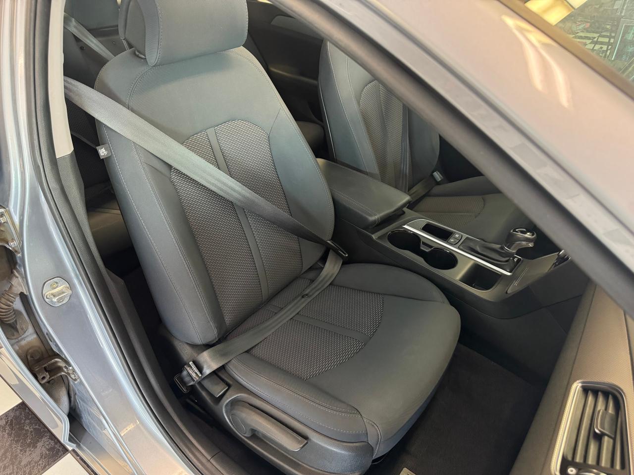 2017 Hyundai Sonata GLS+New Tires+Alloys+BSM+Camera+CLEAN CARFAX - Photo #25