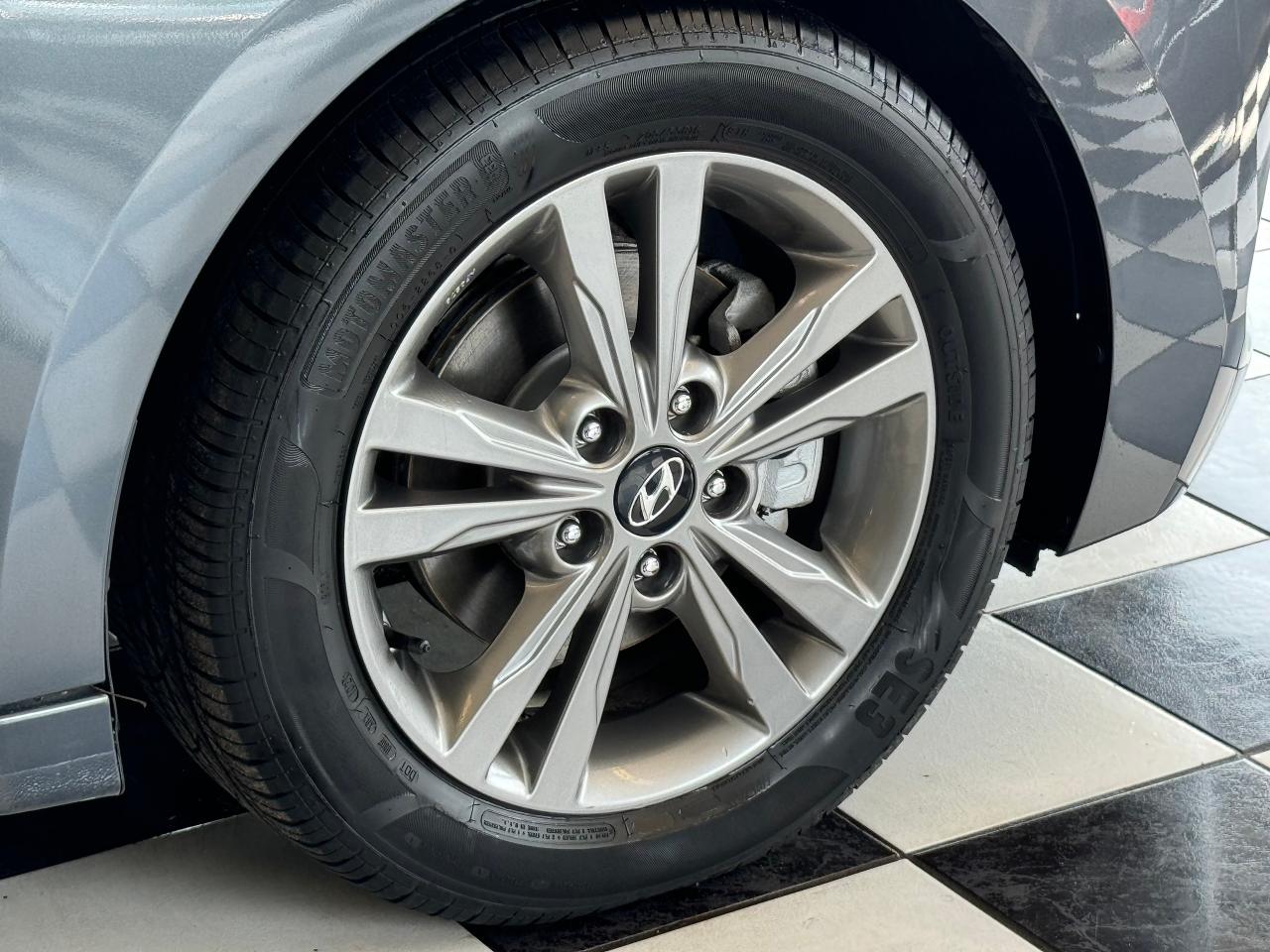 2017 Hyundai Elantra GL+New Brakes+Camera+Heated Seats+Blind Spot+A/C - Photo #53