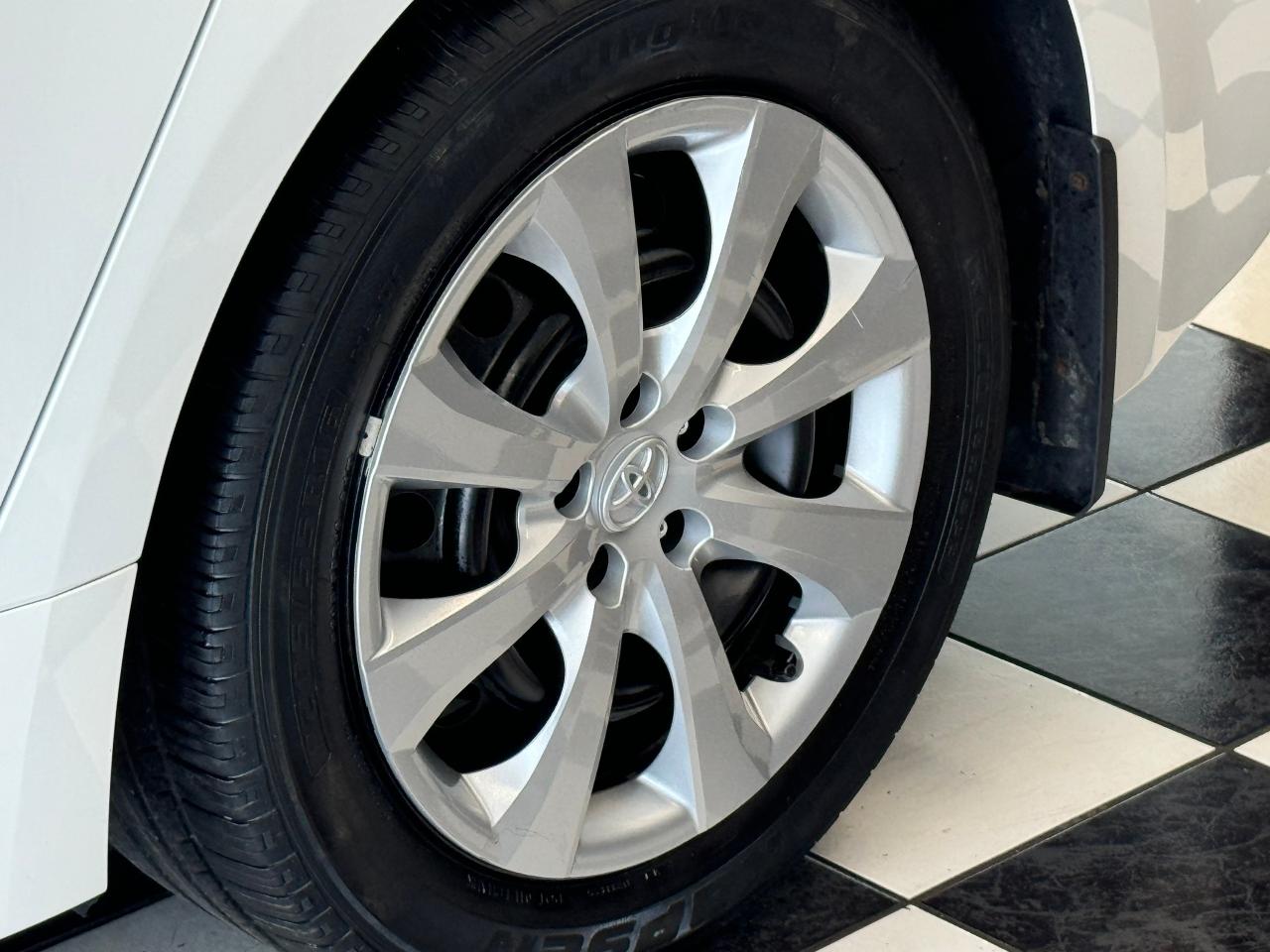 2020 Toyota Corolla LE+LaneKeep+Adaptive Cruise+ApplePlay+CLEAN CARFAX - Photo #55