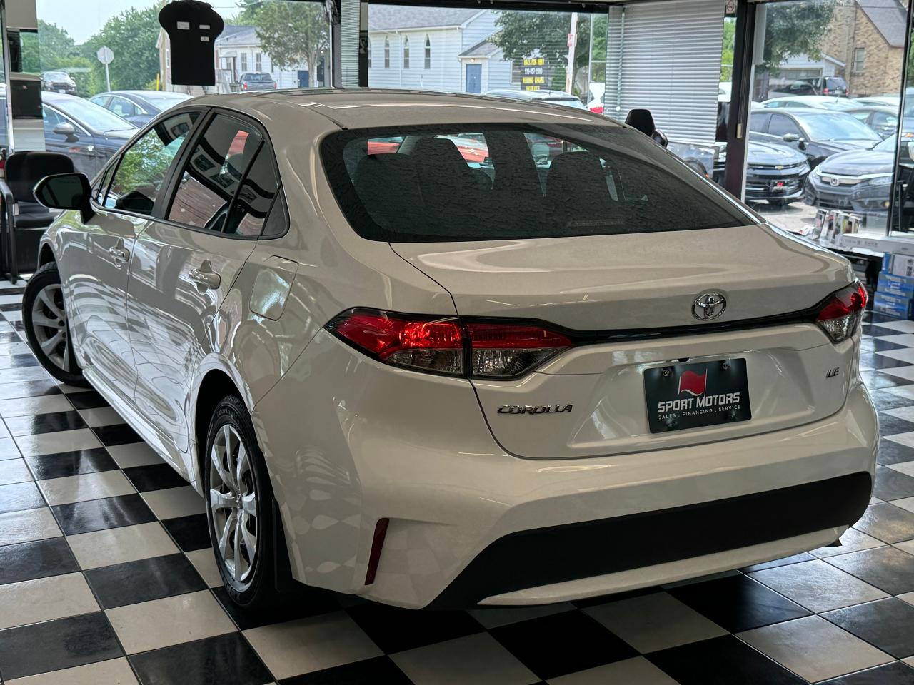 2020 Toyota Corolla LE+LaneKeep+Adaptive Cruise+ApplePlay+CLEAN CARFAX - Photo #14