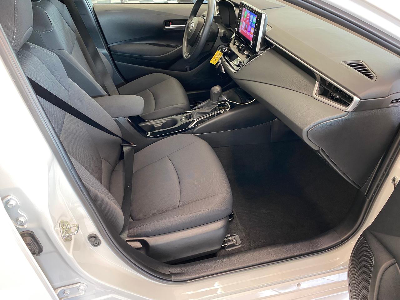2020 Toyota Corolla LE+LaneKeep+Adaptive Cruise+ApplePlay+CLEAN CARFAX - Photo #20