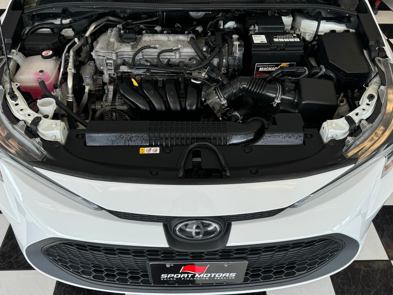 2020 Toyota Corolla LE+LaneKeep+Adaptive Cruise+ApplePlay+CLEAN CARFAX - Photo #11