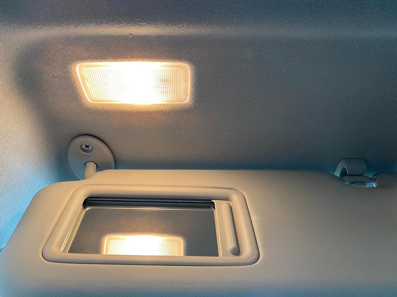 2020 Toyota Corolla LE+LaneKeep+Adaptive Cruise+ApplePlay+CLEAN CARFAX - Photo #45