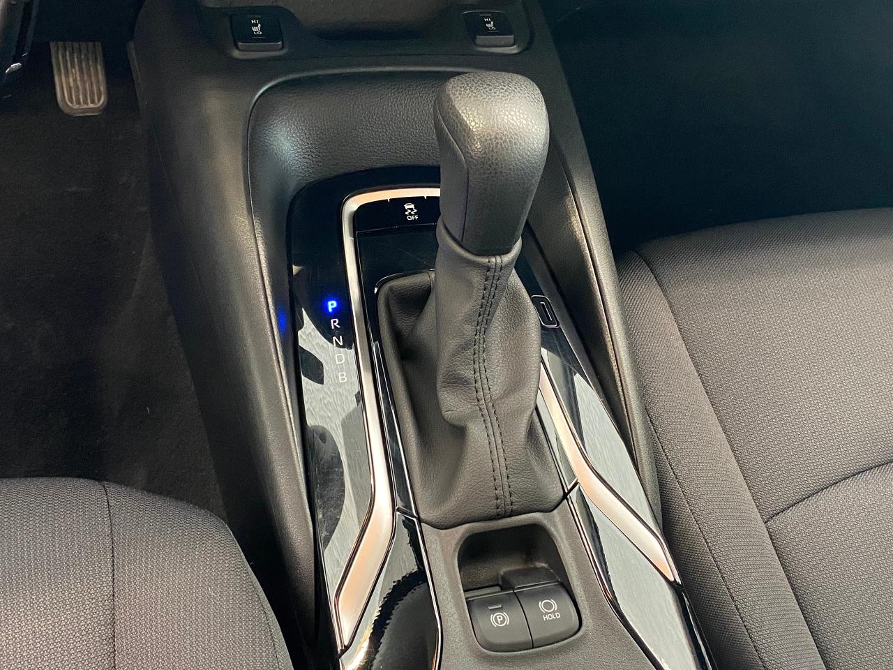 2020 Toyota Corolla LE+LaneKeep+Adaptive Cruise+ApplePlay+CLEAN CARFAX - Photo #36