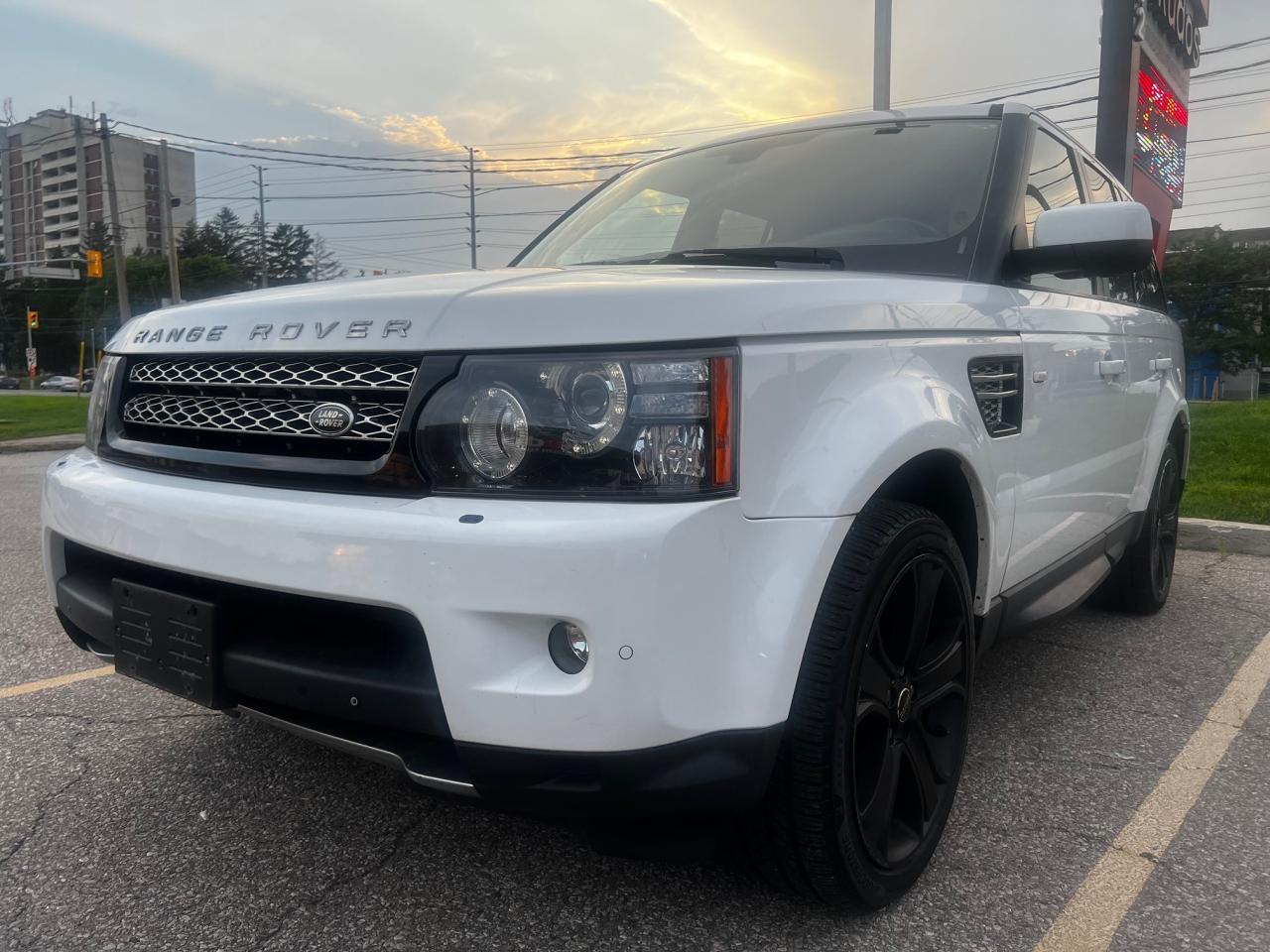 Used 2013 Land Rover Range Rover Sport 4WD SC SUPERCHARGED for sale in Mississauga, ON