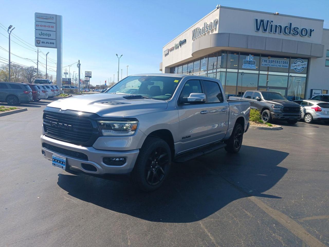 Used 2016 RAM 1500 Crew Cab for sale in Windsor, ON