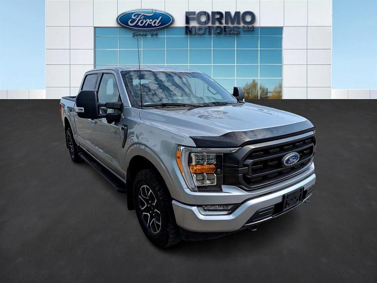 2021 Ford F-150 XLT Photo