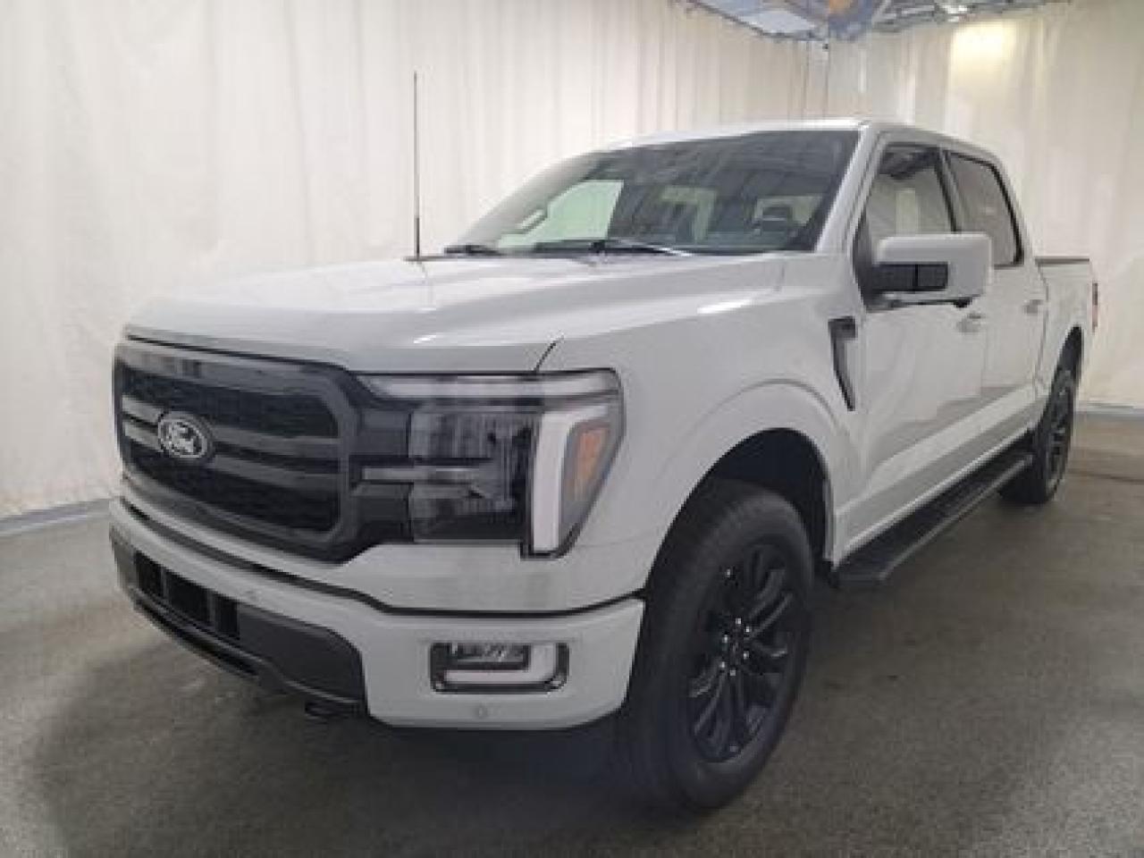 New 2024 Ford F-150 LARIAT W/ TWIN PANEL MOONROOF for sale in Regina, SK