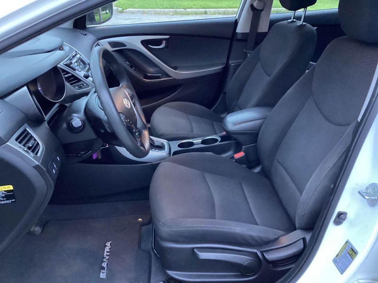 2015 Hyundai Elantra GL- Safety Certified - Photo #7