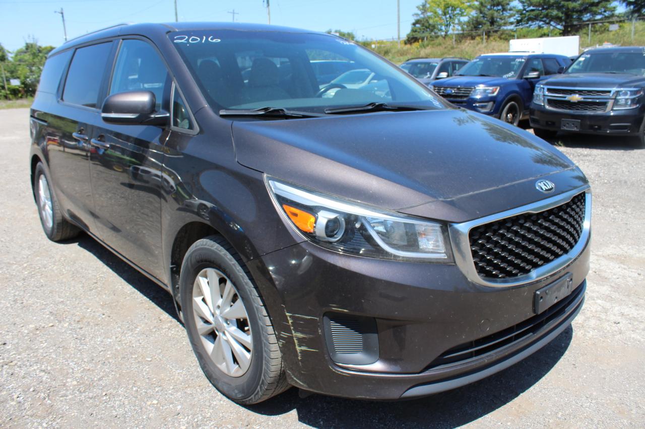 2016 Kia Sedona  Photo