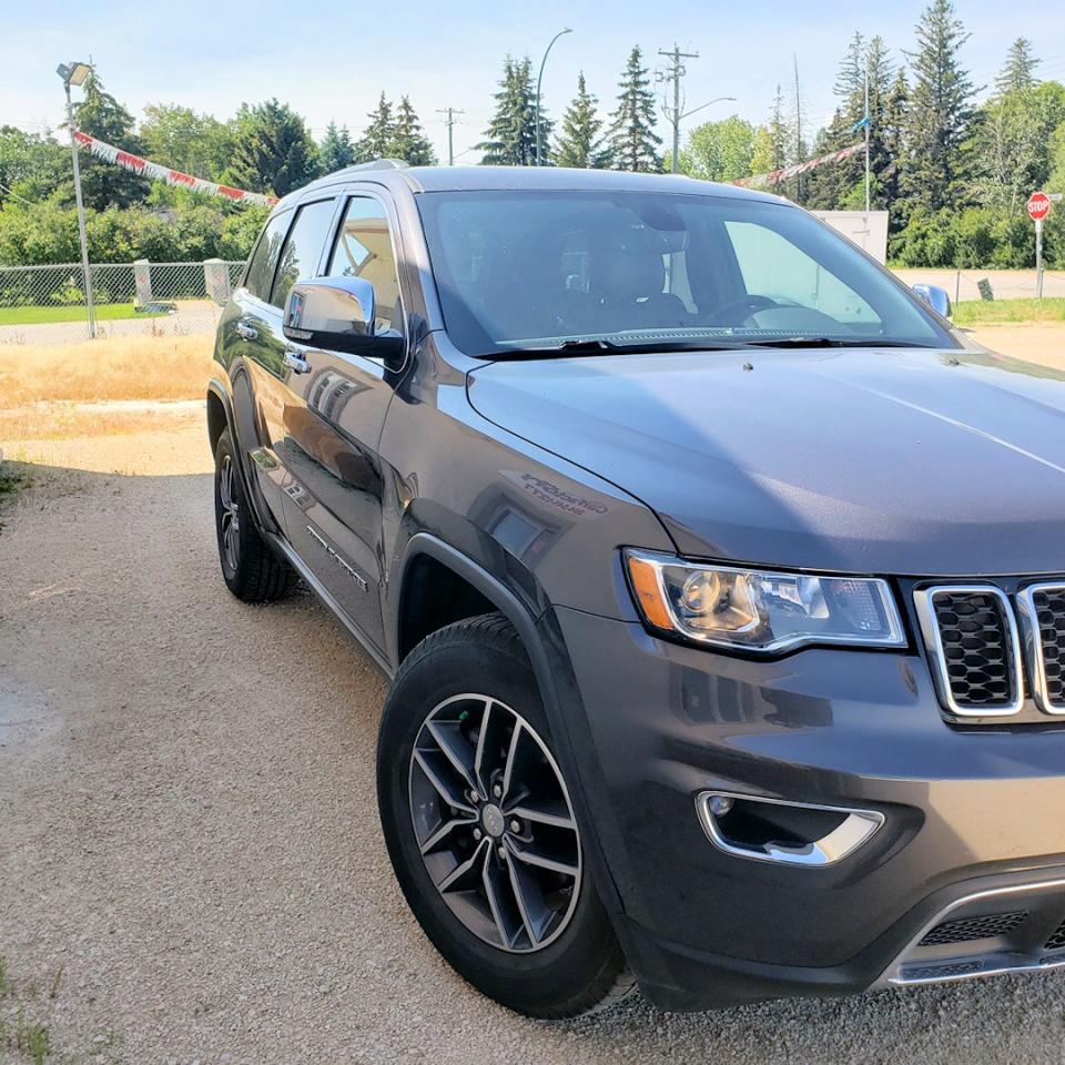 2019 Jeep Grand Cherokee LIMITED 4X4 - Photo #5