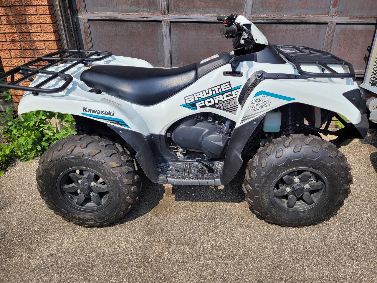 2023 Kawasaki Brute Force 750 EPS No Freight or PDI Financing Available Trade-ins OK - Photo #4