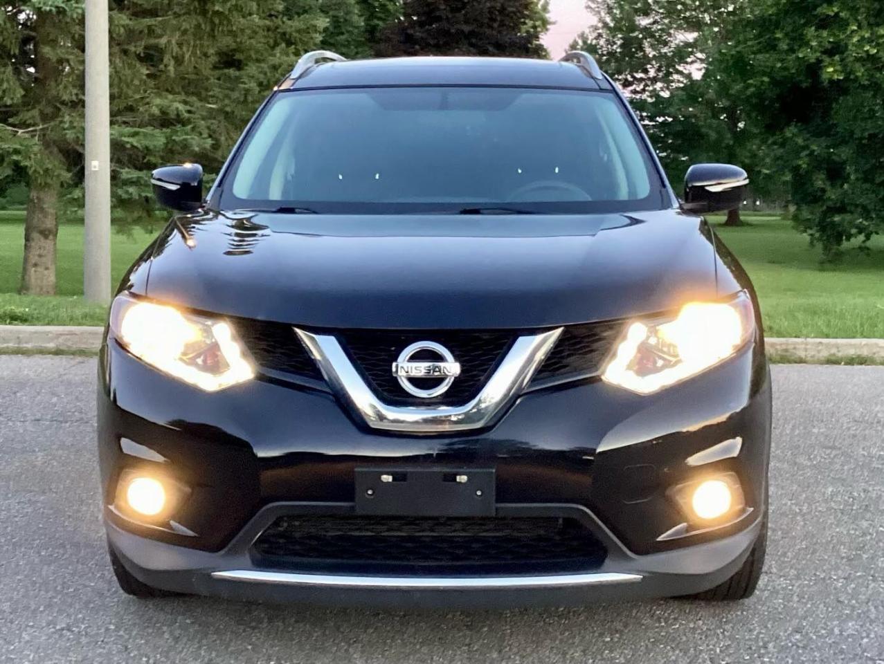 2015 Nissan Rogue AWD 4dr SV Photo4