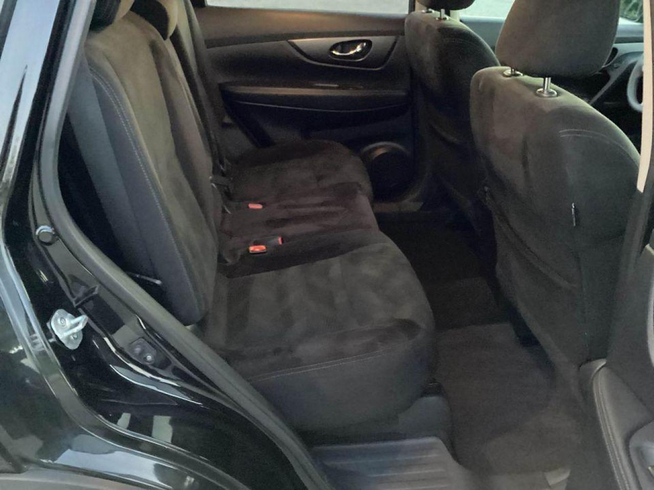 2015 Nissan Rogue AWD 4dr SV - Photo #10