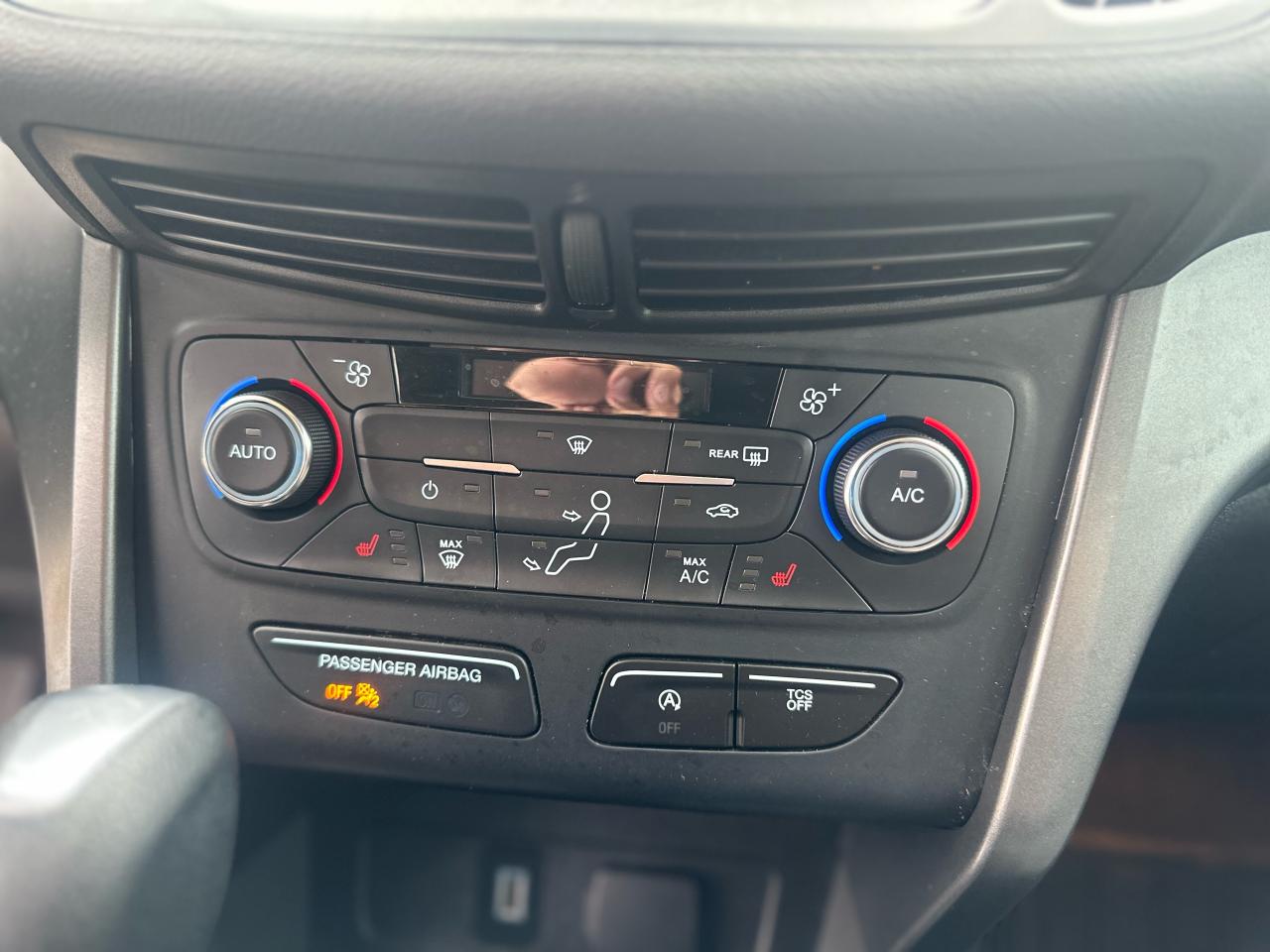 2017 Ford Escape 4WD - SE - CERTIFIED Photo38