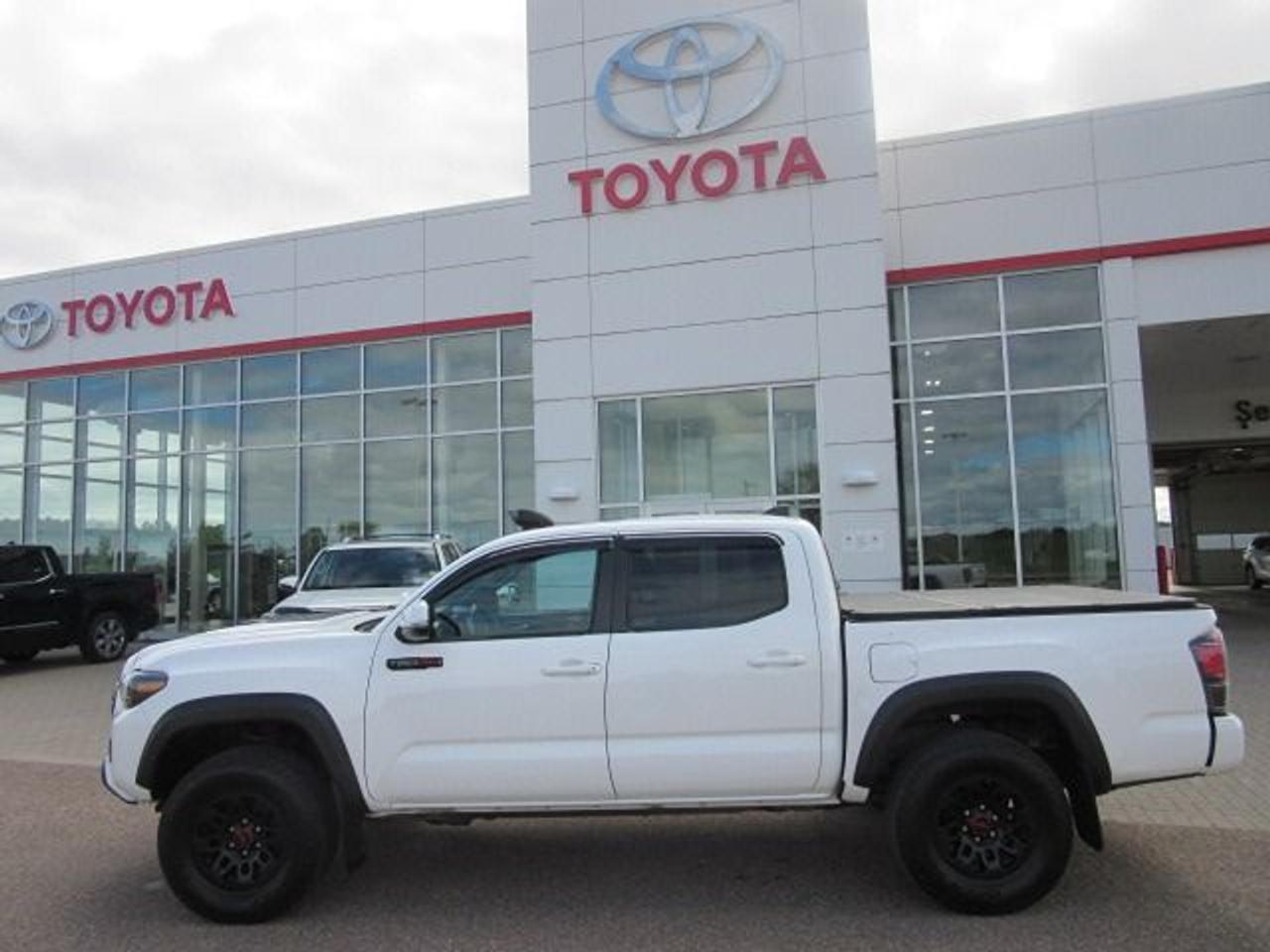 2019 Toyota Tacoma TRD Pro Photo2