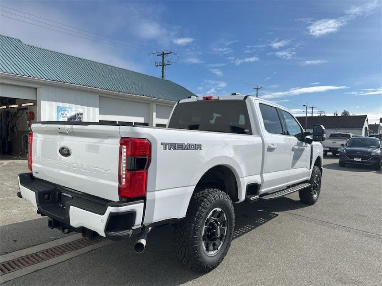 2024 Ford F-350 Super Duty XLT  - Premium Audio Photo5