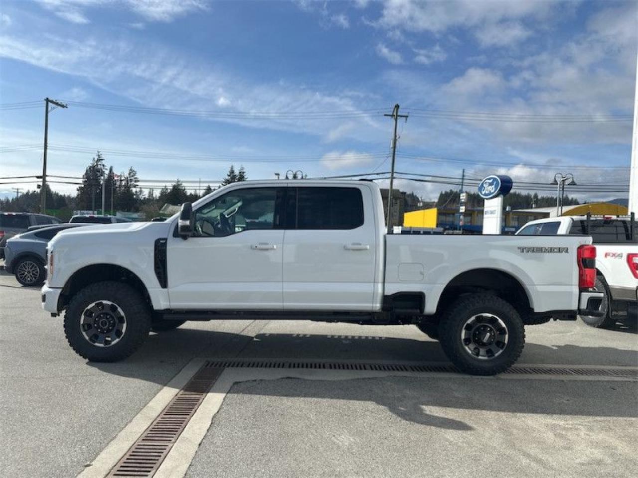 2024 Ford F-350 Super Duty XLT  - Premium Audio Photo1