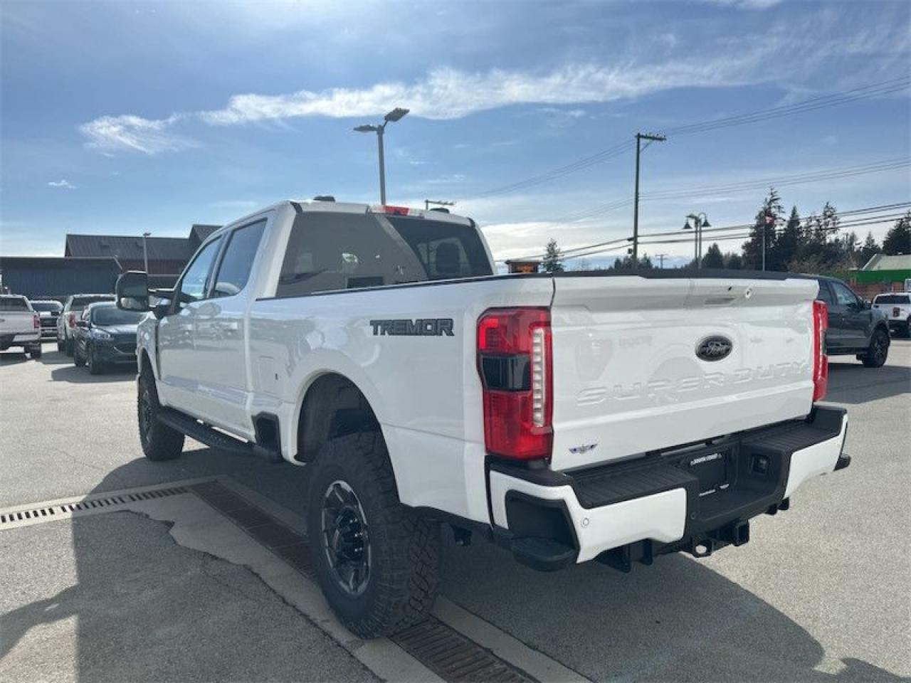 2024 Ford F-350 Super Duty XLT  - Premium Audio Photo5