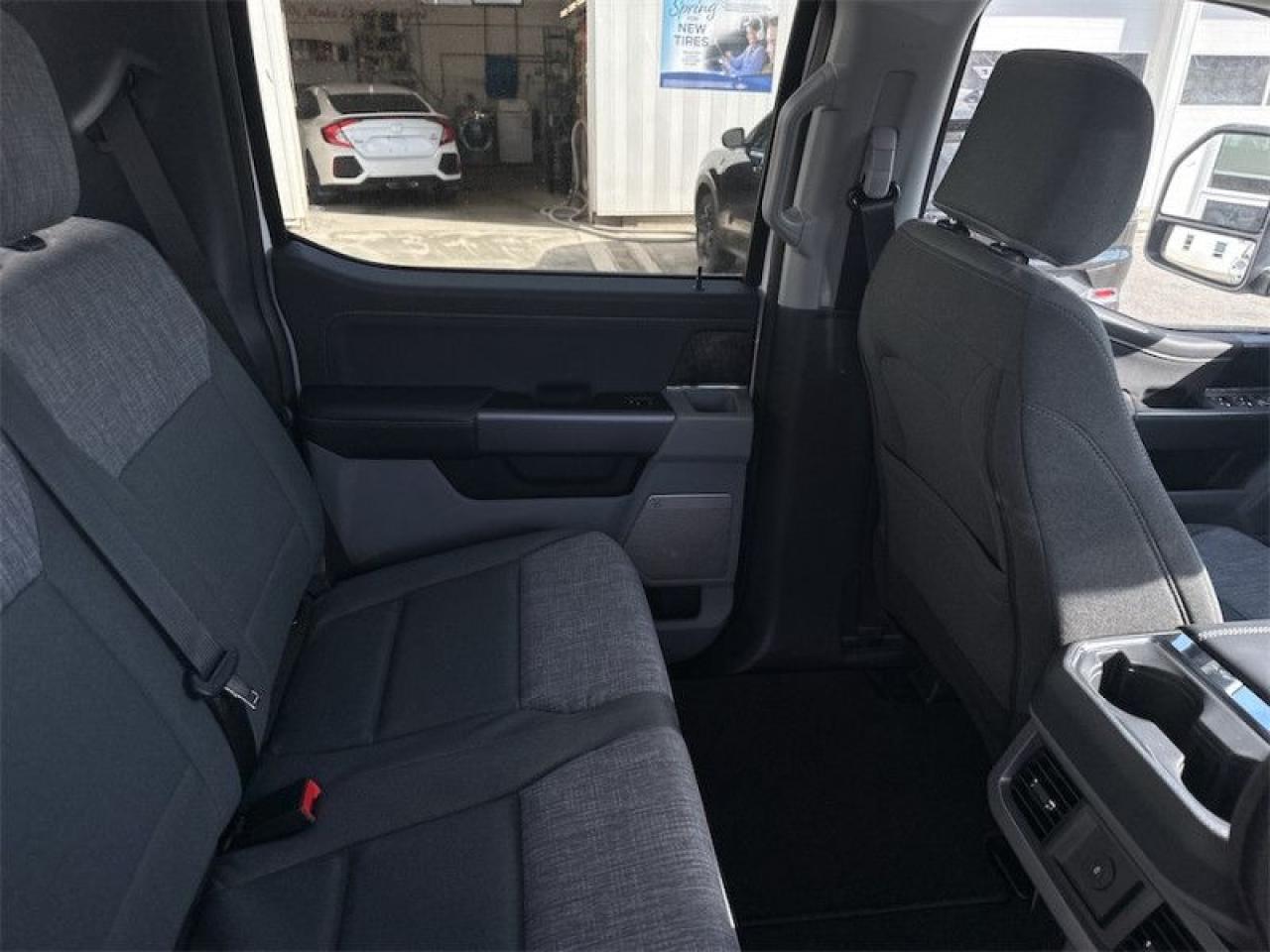2024 Ford F-350 Super Duty XLT  - Premium Audio Photo5