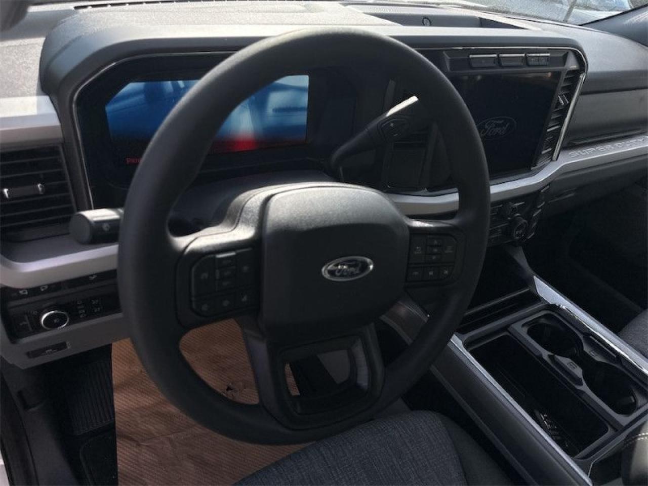 2024 Ford F-350 Super Duty XLT  - Premium Audio Photo5