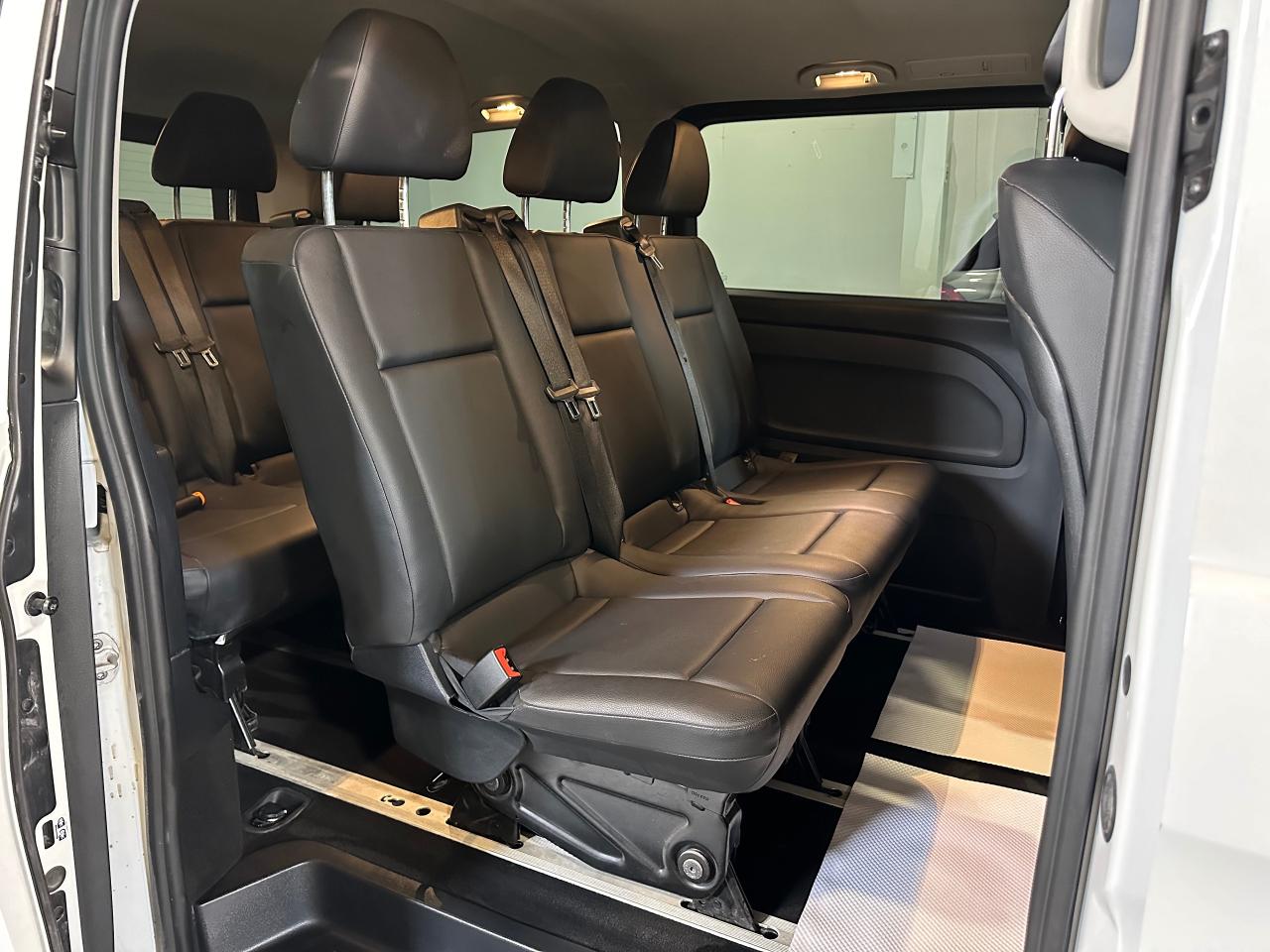 2022 Mercedes-Benz Metris 8 PASSENGERS | 126" WB | 4CLY | AUTOMATIC - Photo #8