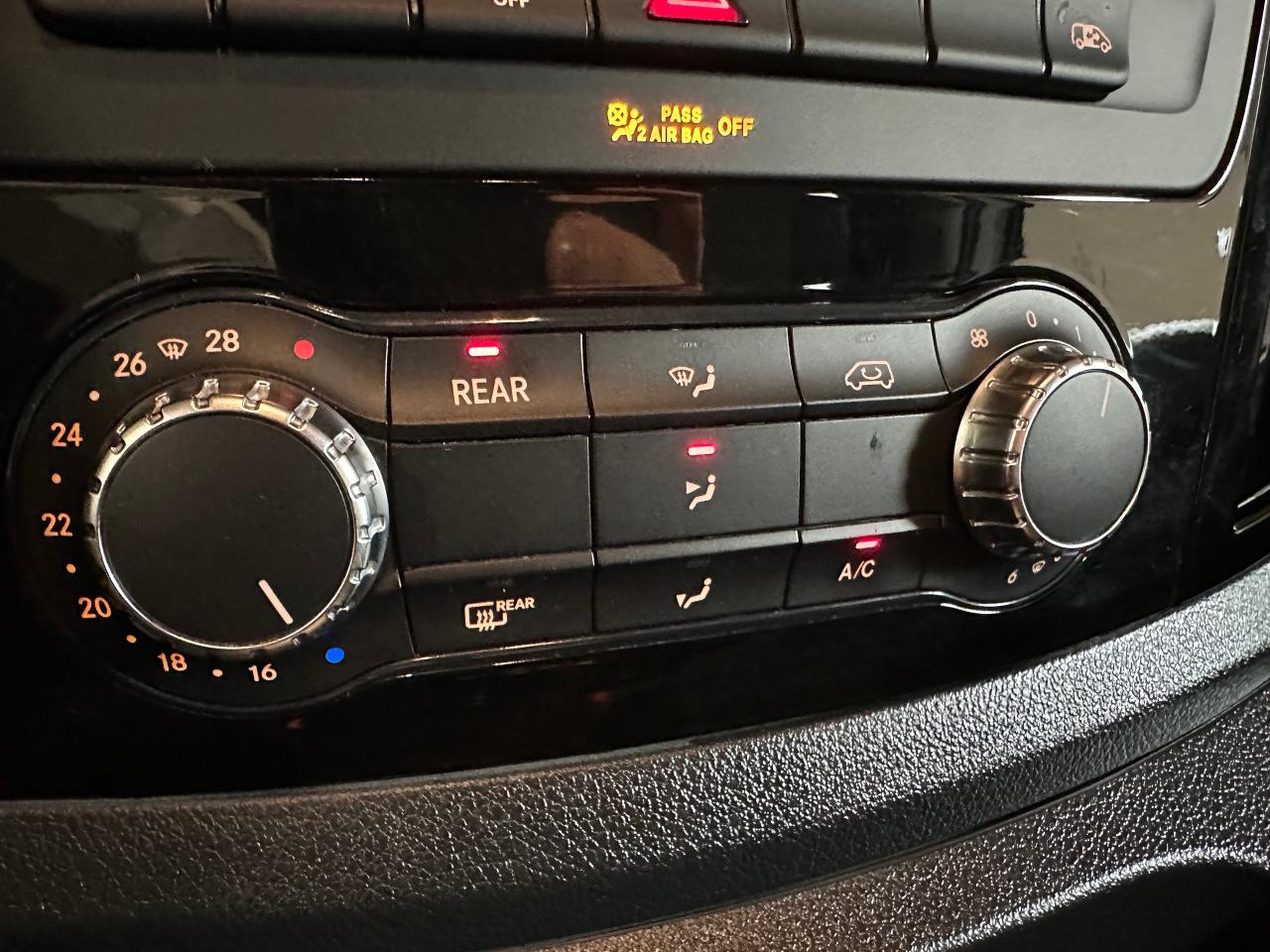 2022 Mercedes-Benz Metris 8 PASSENGERS | 126" WB | 4CLY | AUTOMATIC - Photo #25