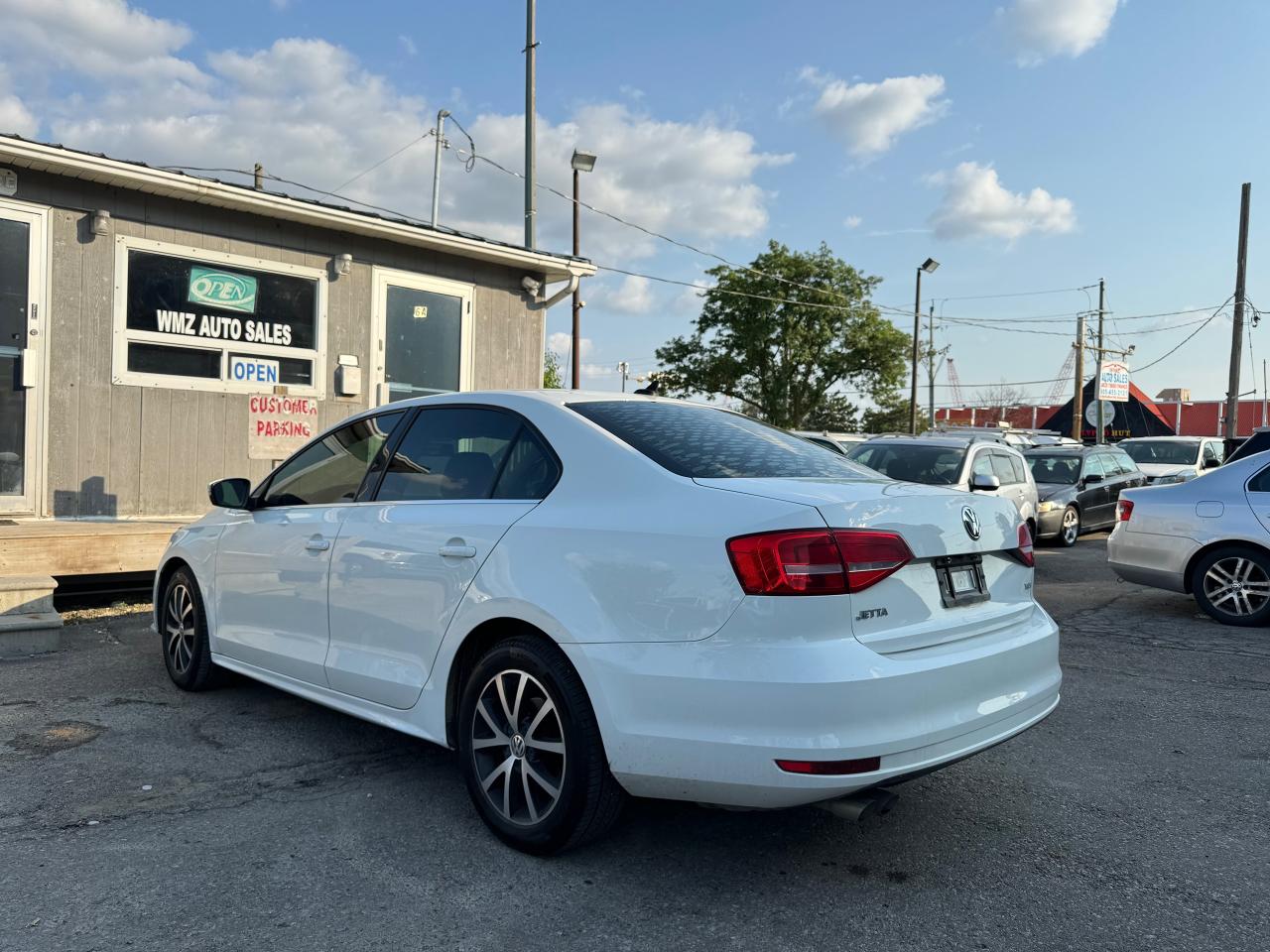 2015 Volkswagen Jetta 4dr 2.0 TDI DSG Comfortline - Photo #6