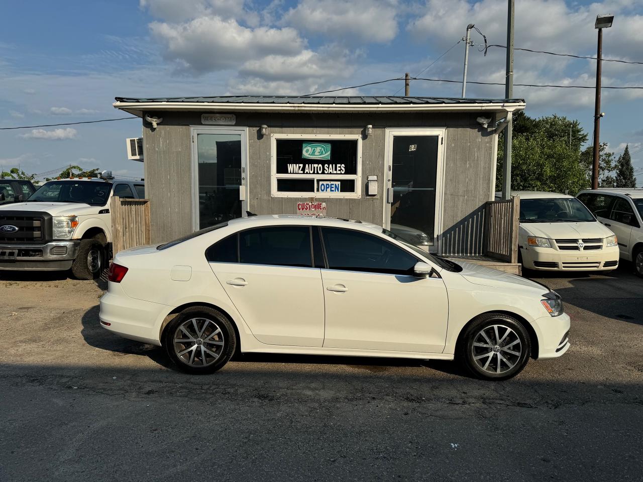 2015 Volkswagen Jetta 4dr 2.0 TDI DSG Comfortline - Photo #9