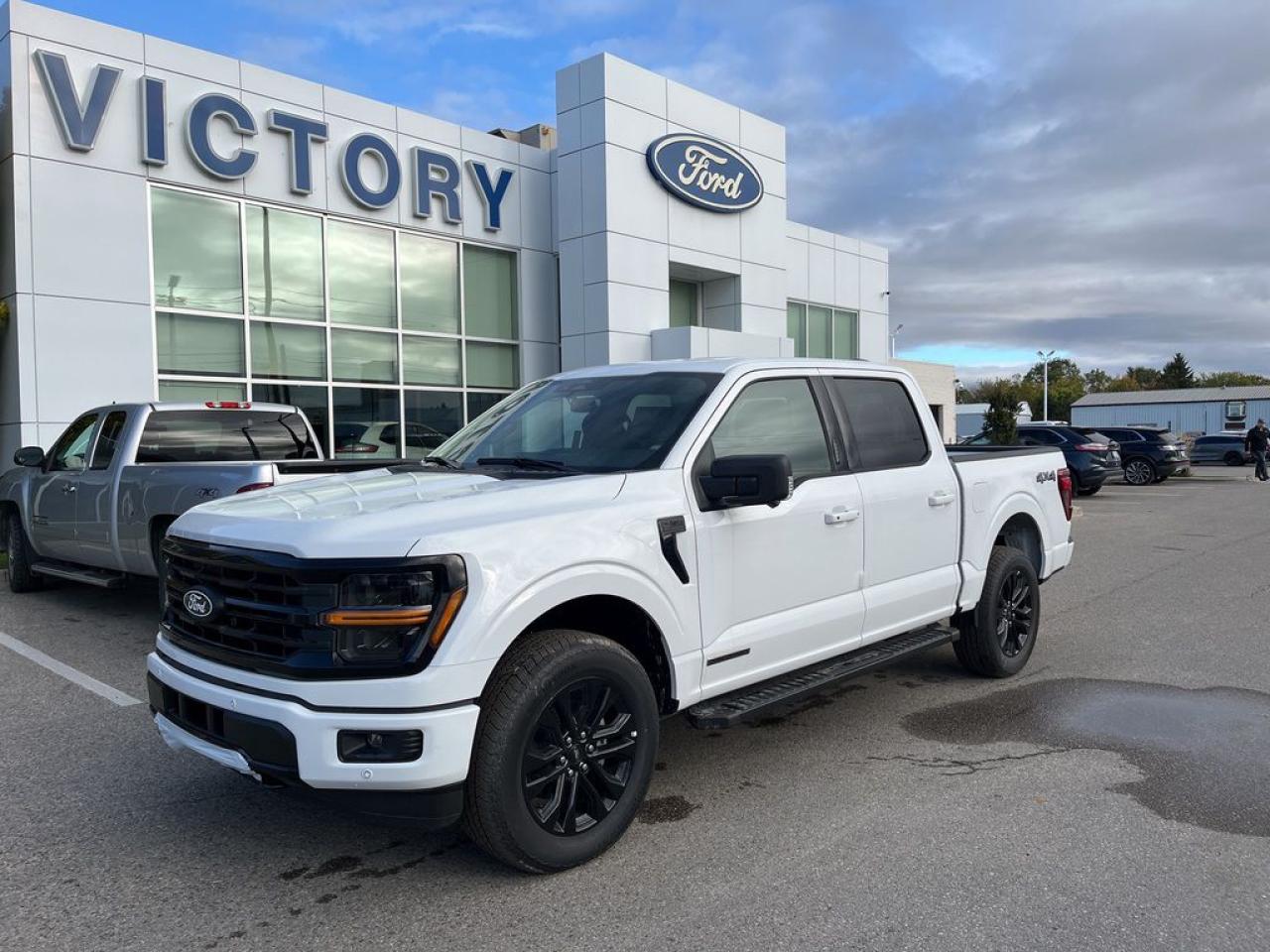 New 2024 Ford F-150 XLT for sale in Chatham, ON