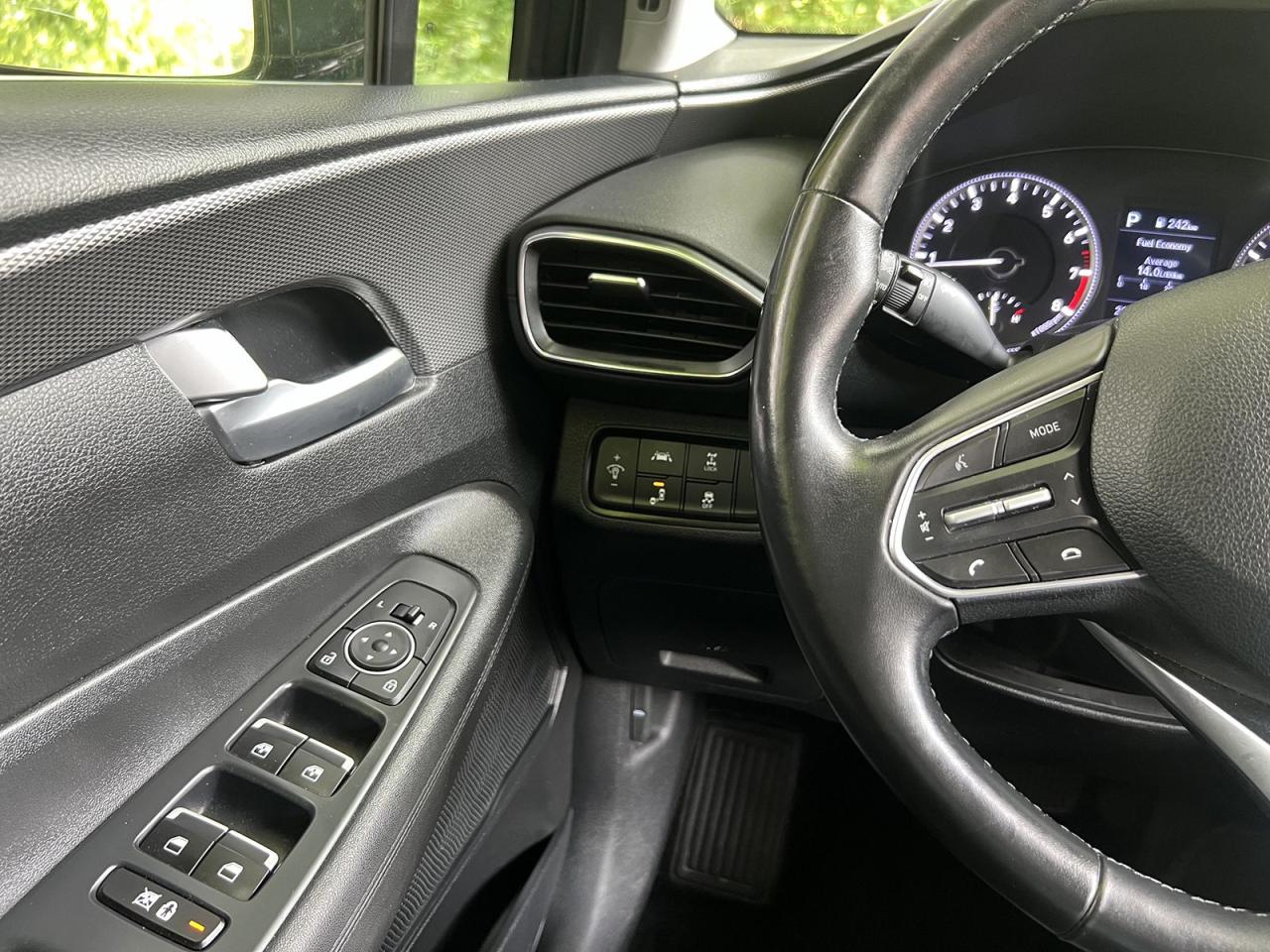 2020 Hyundai Santa Fe Preferred AWD - Photo #13