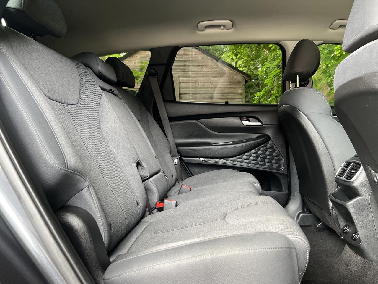 2020 Hyundai Santa Fe Preferred AWD - Photo #17