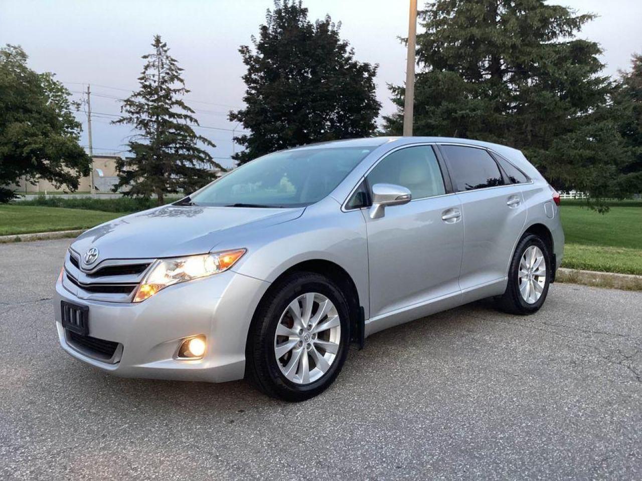 2014 Toyota Venza 2.7L AWD- Certified - Photo #18