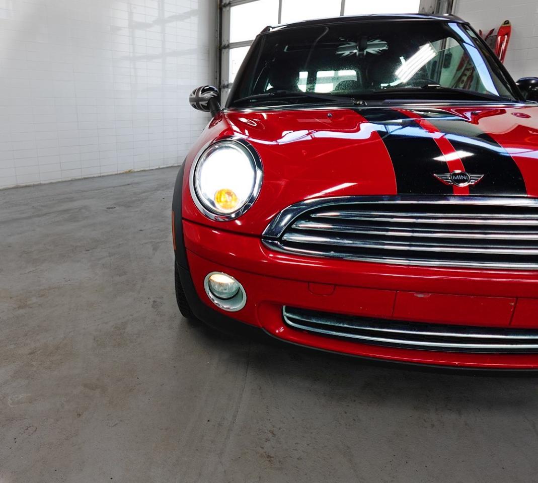 2010 MINI Cooper Clubman LOW KM,PANO ROOF,NO ACCIDENT,6MT - Photo #29