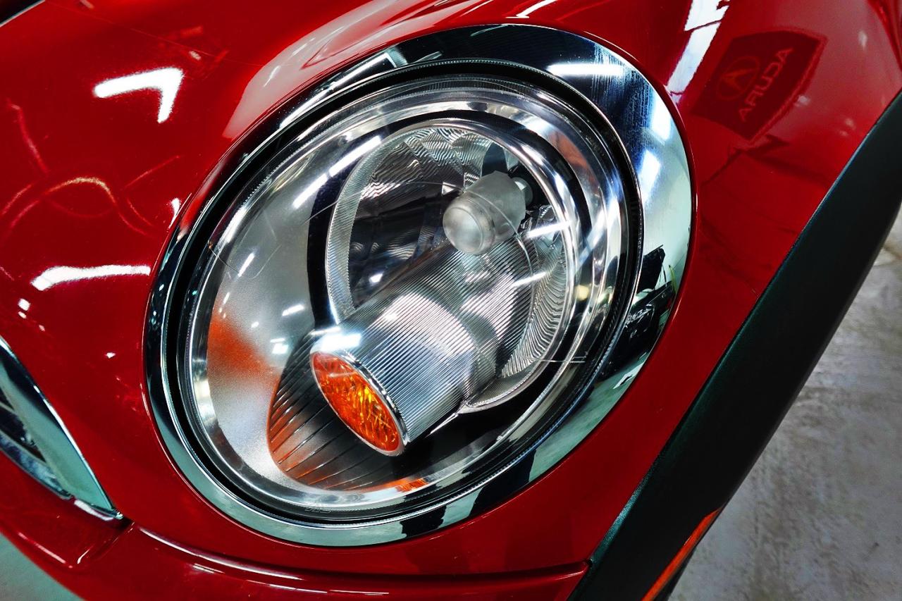 2010 MINI Cooper Clubman LOW KM,PANO ROOF,NO ACCIDENT,6MT - Photo #30