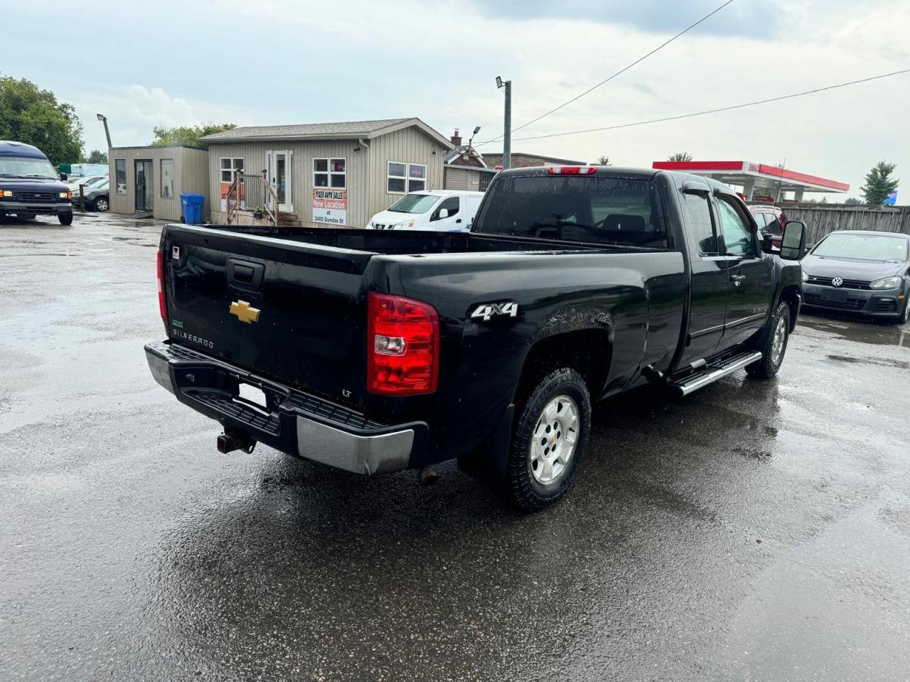 2012 Chevrolet Silverado 1500 LT, 4X4, 8 FT BOX, EXT CAB, 5.3L V8, AS IS SPECIAL - Photo #5