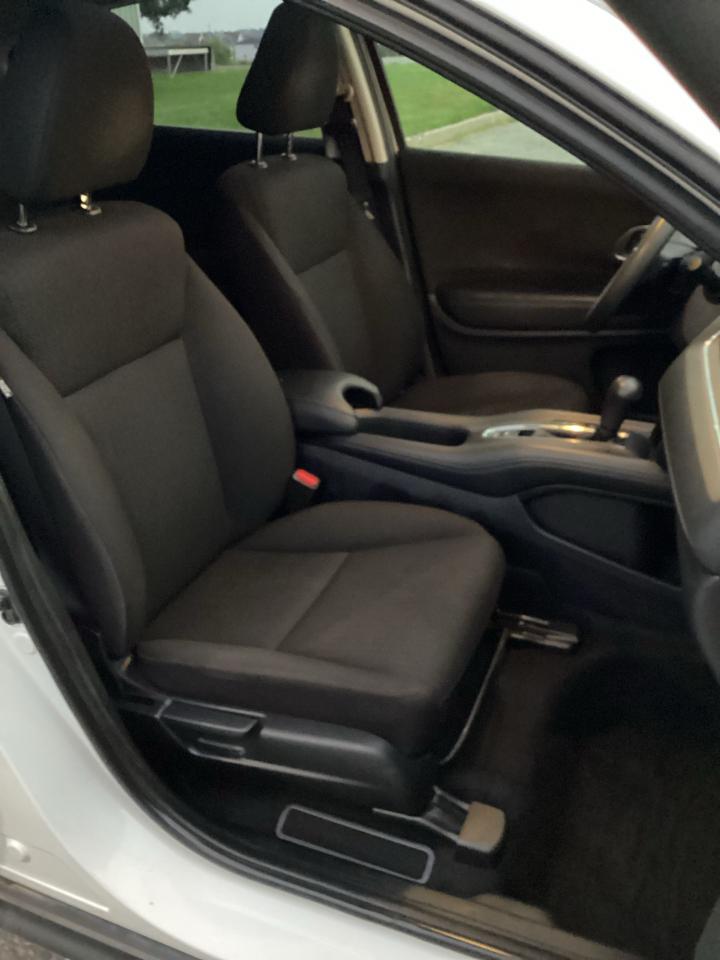 2016 Honda HR-V EX - Photo #10