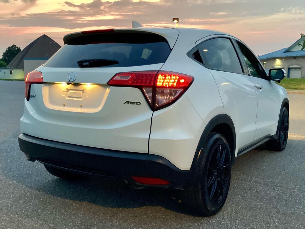 2016 Honda HR-V EX - Photo #8