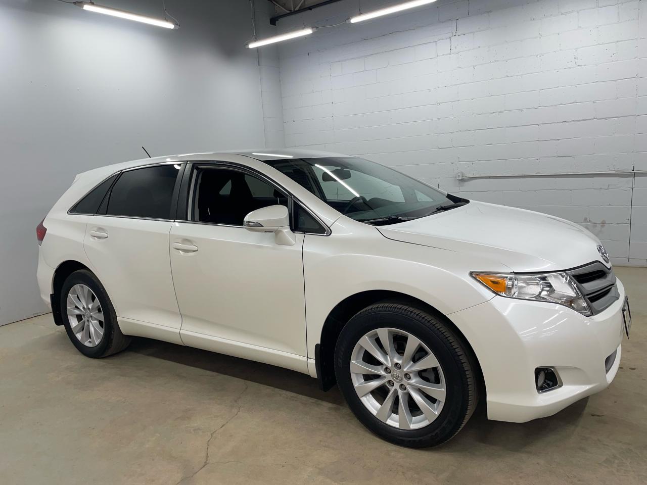 Used 2016 Toyota Venza LE for sale in Guelph, ON