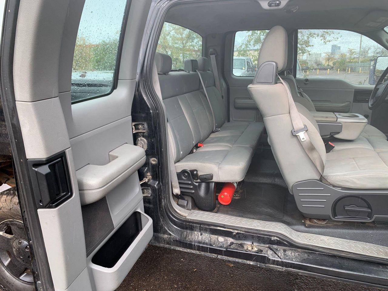 2007 Ford F-150 XL - Photo #14