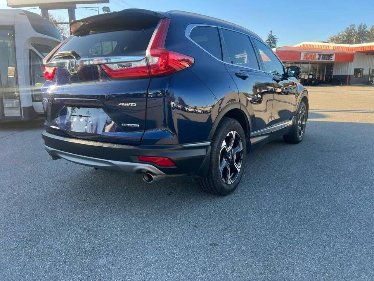 2019 Honda CR-V Touring AWD - Photo #6